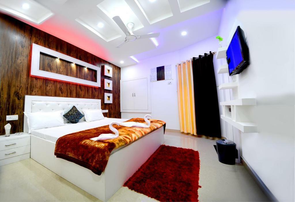 Taj Square A Luxurious Family Homestay Agra  Exteriör bild